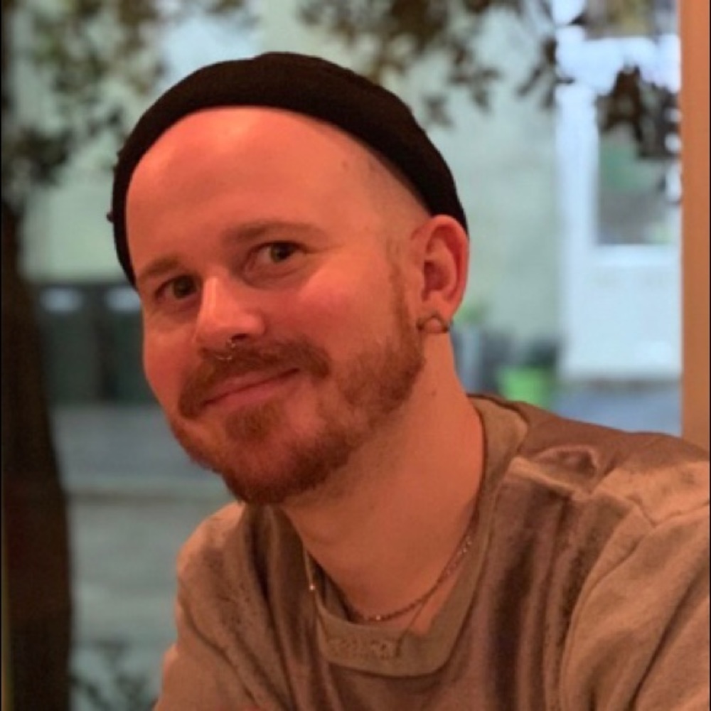 Meet your Posher, Christopher